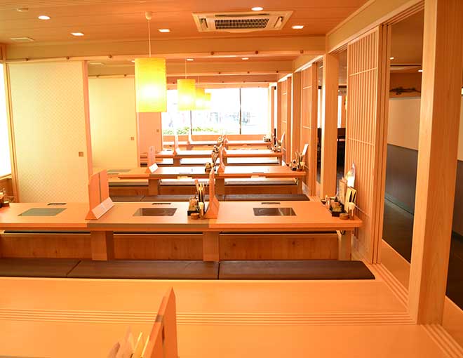 どん亭 多様なシーンで